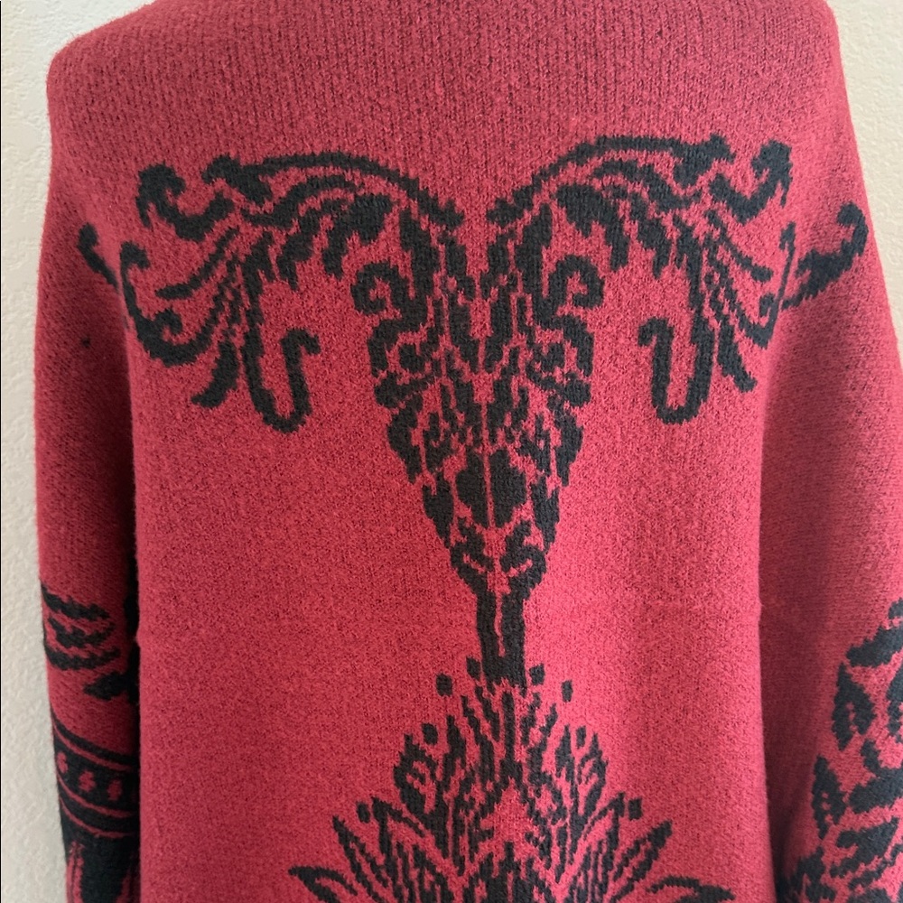 Chic Burgundy and Black Geometric Poncho - Picture 9 of 12